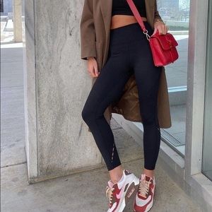 J.ING Carbon Black High-Waist Vented Legging